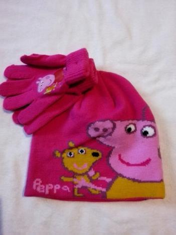 Шапка и перчатки Свинка Пеппа